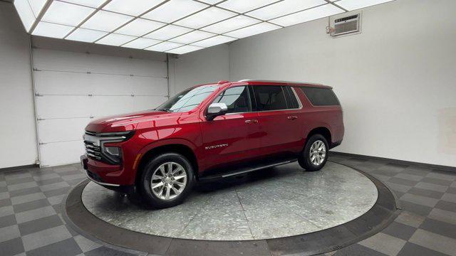 2025 Chevrolet Suburban 4WD Premier