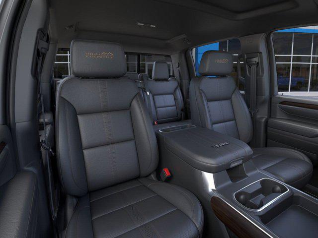 2026 Chevrolet Silverado 2500HD Crew Cab, Standard Bed, High Country, 4WD