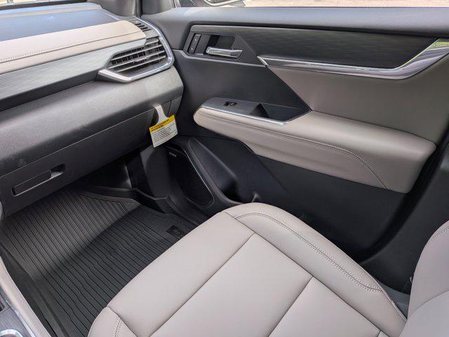 2026 GMC Acadia Elevation FWD