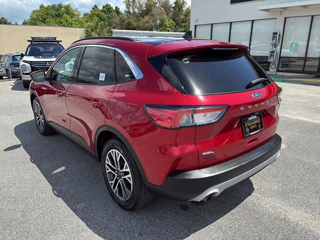 2020 Ford Escape SEL