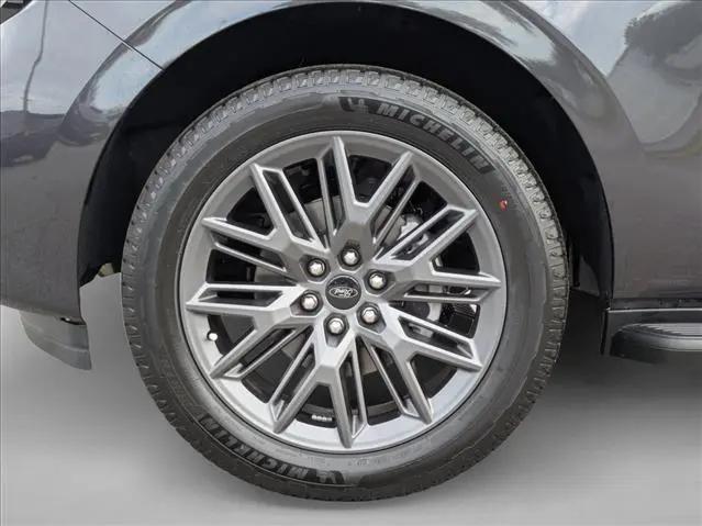 2026 Ford Expedition Max Platinum MAX