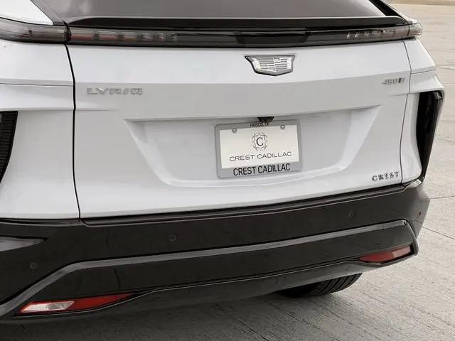 2026 Cadillac iQ Sport AWD