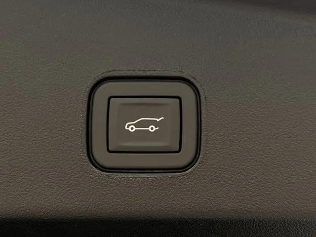 2026 Cadillac iQ Sport AWD
