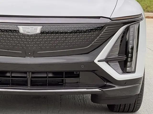 2026 Cadillac iQ Sport AWD