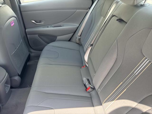 2026 Hyundai Elantra SEL Sport Premium