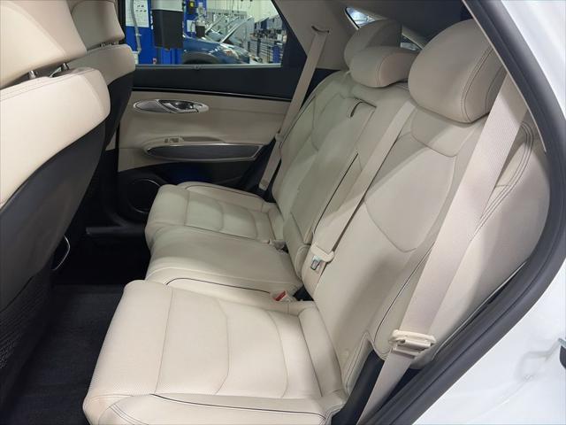 2022 Genesis GV70 2.5T AWD
