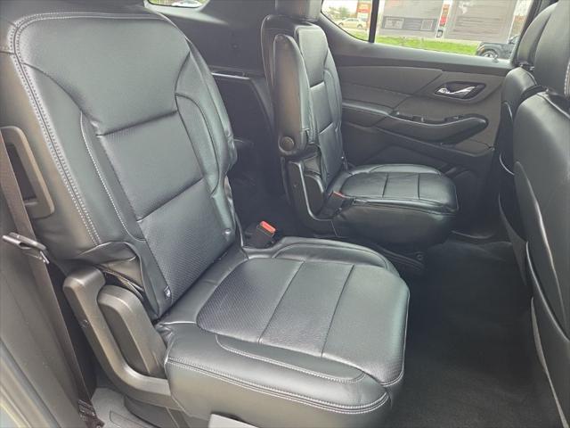2023 Chevrolet Traverse FWD LT Cloth