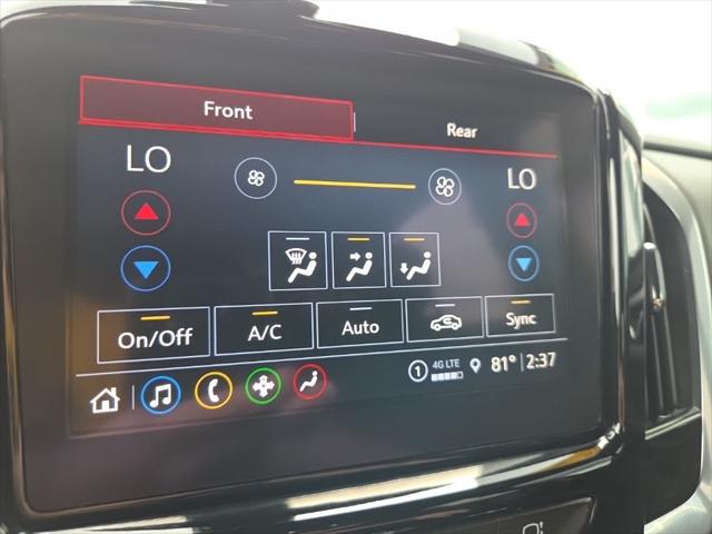2023 Chevrolet Traverse FWD LT Cloth