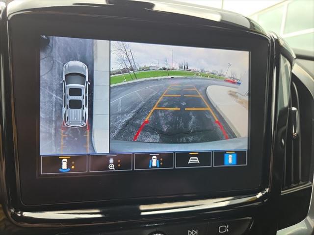 2023 Chevrolet Traverse FWD LT Cloth