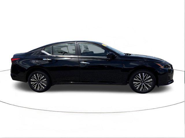 2025 Nissan Altima SV AWD
