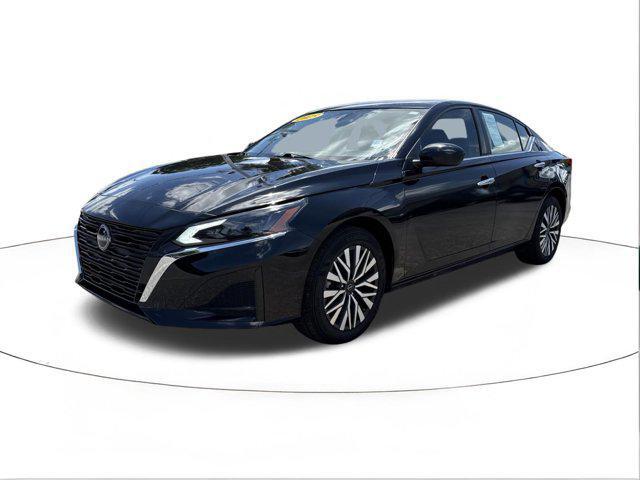 2025 Nissan Altima SV AWD