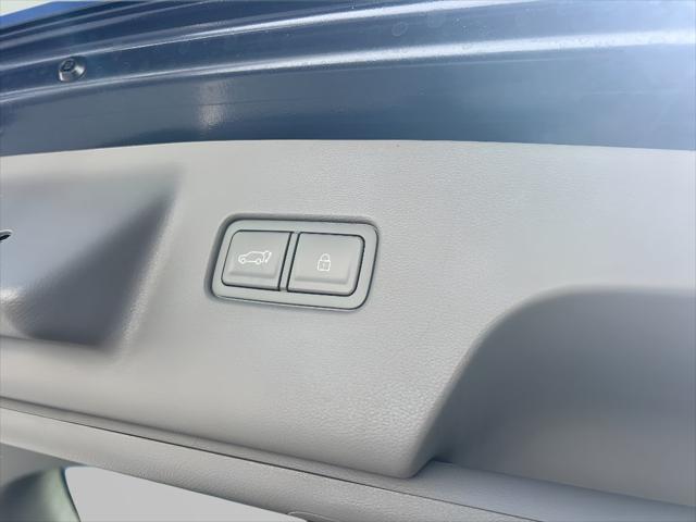 2026 Hyundai Palisade Blue SEL 8P