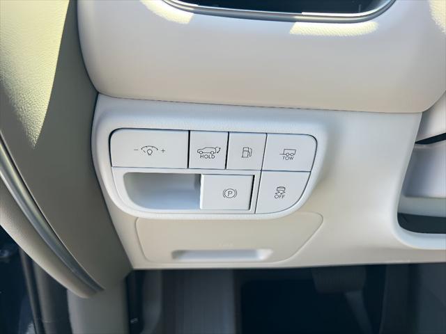 2026 Hyundai Palisade Blue SEL 8P