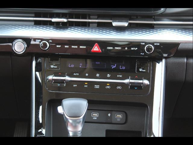 2024 Kia Carnival MPV SX Prestige