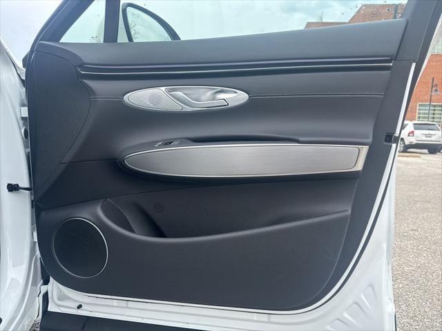 2026 Genesis GV70 2.5T Select