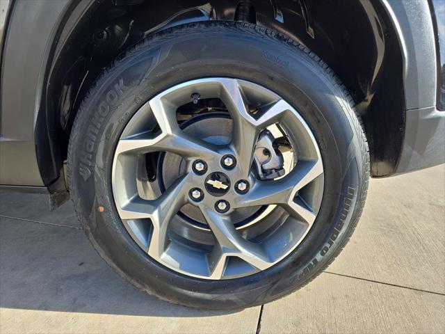 2025 Chevrolet Trax FWD LT