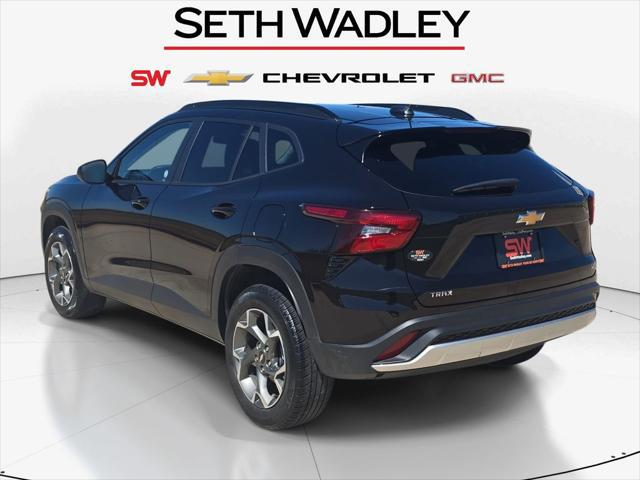 2025 Chevrolet Trax FWD LT