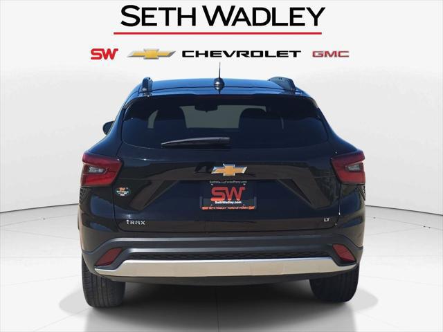 2025 Chevrolet Trax FWD LT