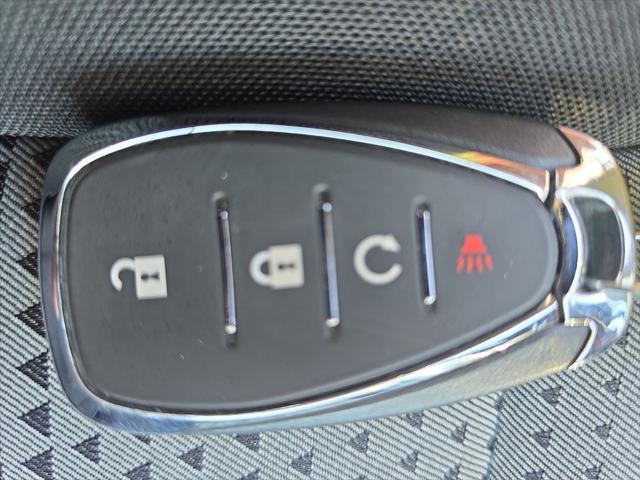 2025 Chevrolet Trax FWD LT