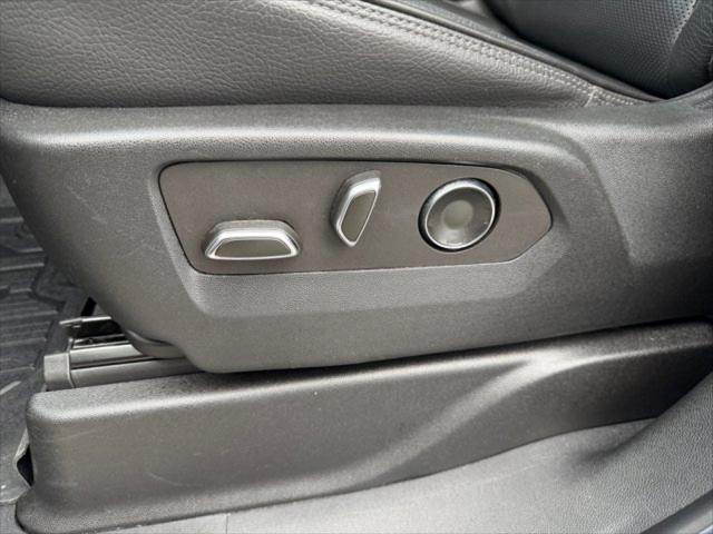 2021 GMC Yukon 4WD Denali
