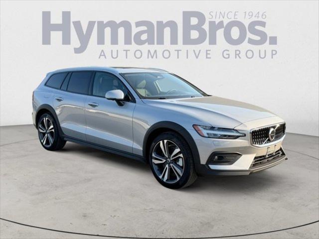 2025 Volvo V60 Cross Country Plus, B5 AWD Gas (mild hybrid) for sale in MIDLOTHIAN, VA