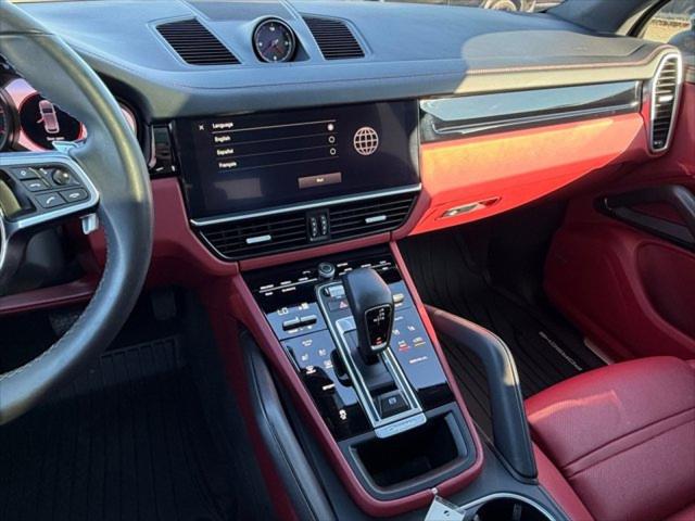 2022 Porsche Cayenne Unknown