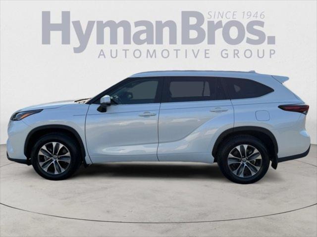2025 Toyota Highlander XLE