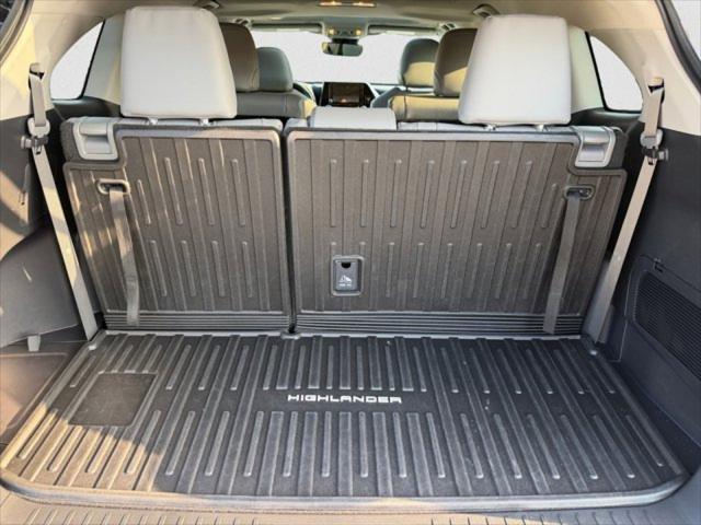 2025 Toyota Highlander XLE