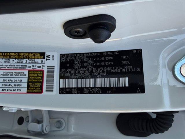 2025 Toyota Highlander XLE