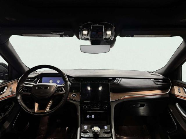 2021 Jeep Grand Cherokee Summit