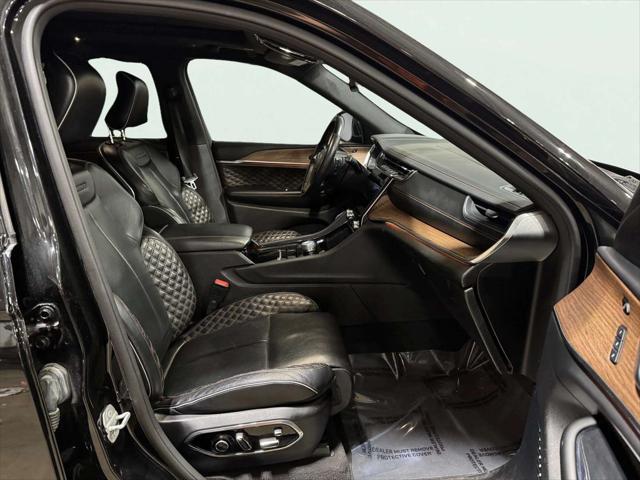 2021 Jeep Grand Cherokee Summit