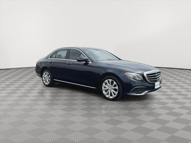 2017 Mercedes-Benz E-CLASS E 300 E 300