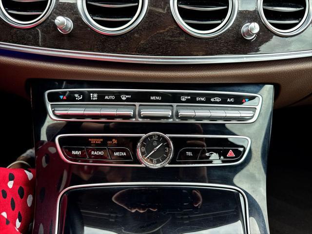 2017 Mercedes-Benz E-CLASS E 300 E 300
