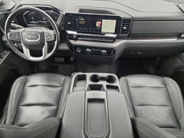 2024 GMC Sierra 1500 4WD Crew Cab Short Box SLT