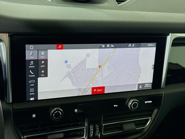 2023 Porsche Macan Base