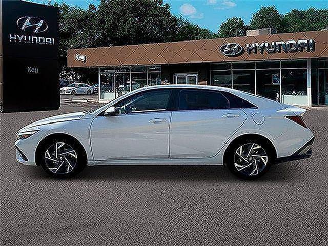 2025 Hyundai Elantra Hybrid Limited
