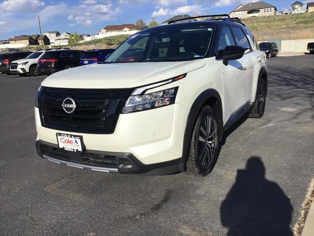 2023 Nissan Pathfinder Platinum 4WD