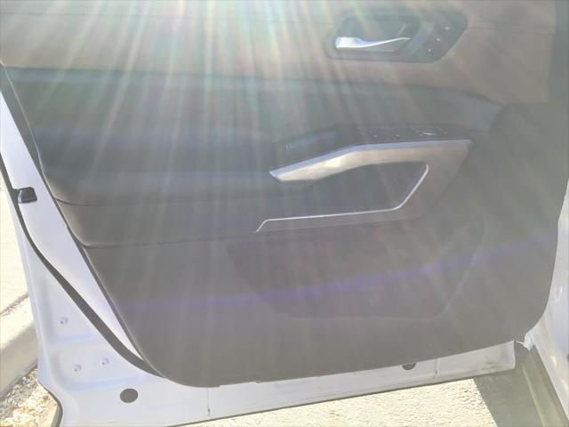 2023 Nissan Pathfinder Platinum 4WD