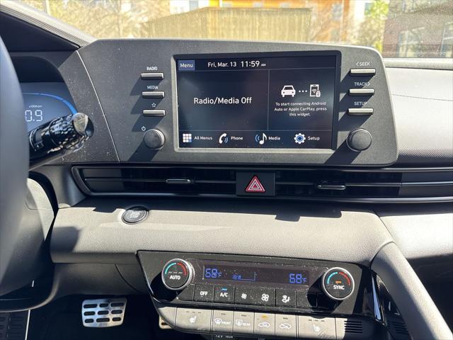 2026 Hyundai Elantra SEL Sport Premium