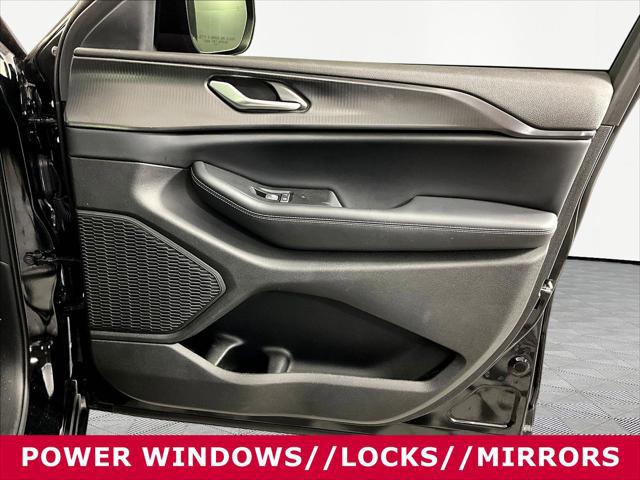 2024 Jeep Grand Cherokee Laredo X 4x4