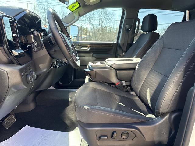 2025 Chevrolet Silverado 2500HD 4WD Crew Cab Standard Bed LT
