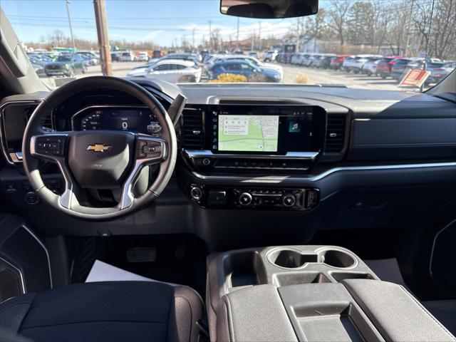 2025 Chevrolet Silverado 2500HD 4WD Crew Cab Standard Bed LT