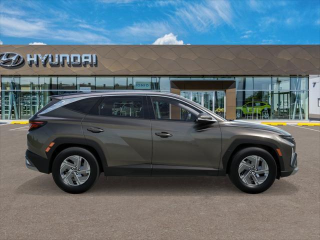 2026 Hyundai Tucson Hybrid Blue SE
