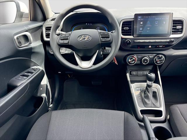 2026 Hyundai Venue SE