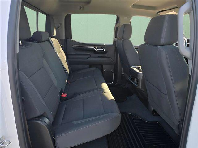 2023 Chevrolet Silverado 1500 4WD Crew Cab Short Bed RST