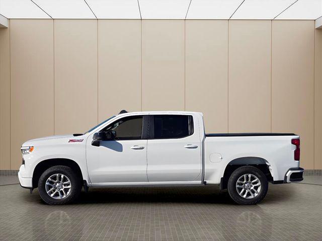 2023 Chevrolet Silverado 1500 4WD Crew Cab Short Bed RST