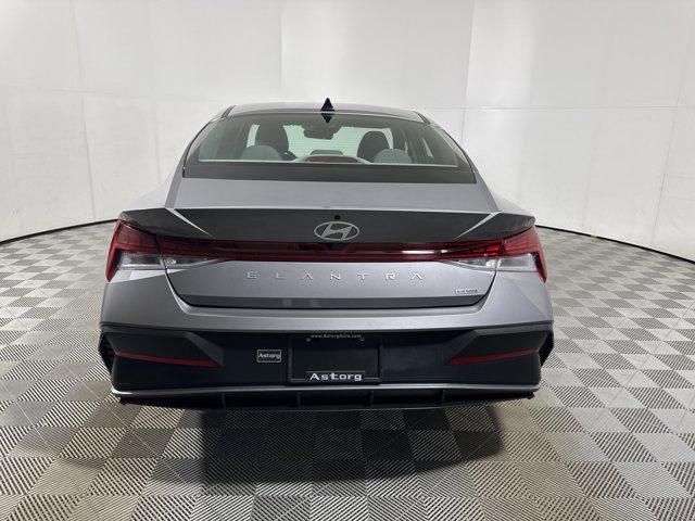 2024 Hyundai Elantra Hybrid Blue