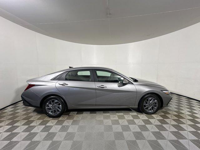 2024 Hyundai Elantra Hybrid Blue