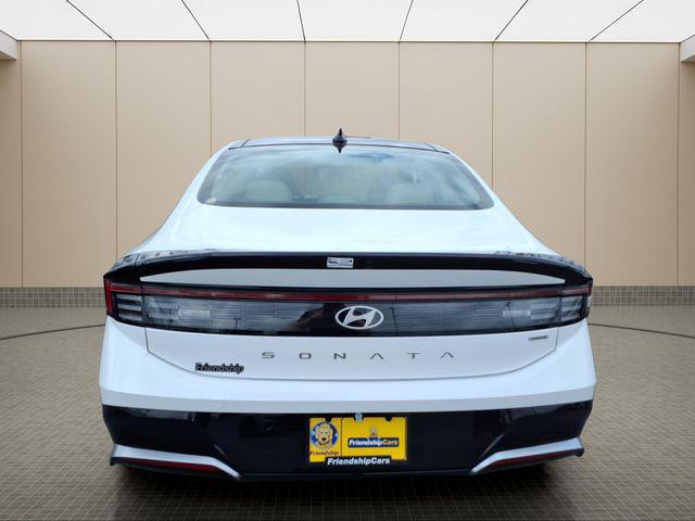 2026 Hyundai Sonata Hybrid SEL