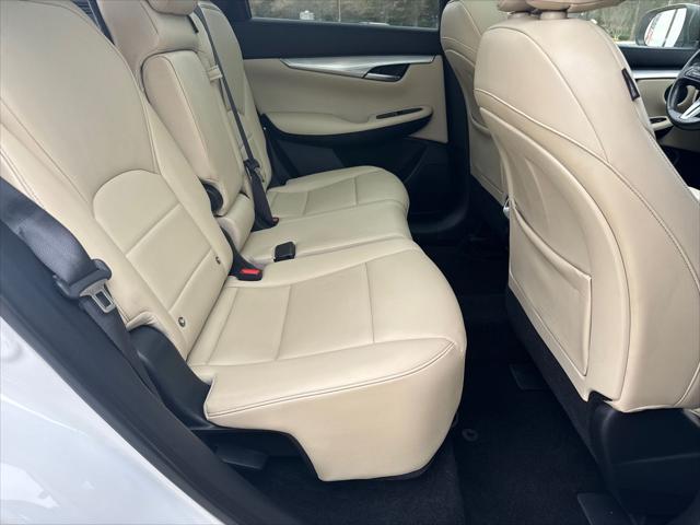 2021 INFINITI QX50 LUXE